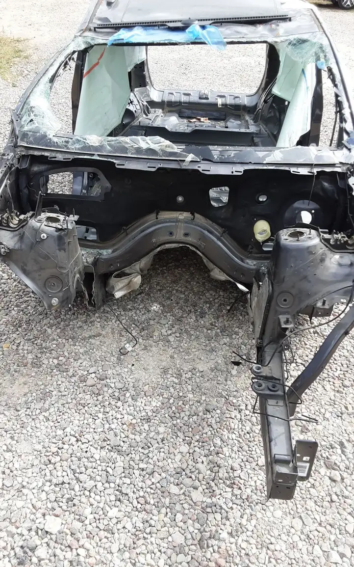 Jeep Grand Cherokee (2010 - 2021) Кузов — фото 1
