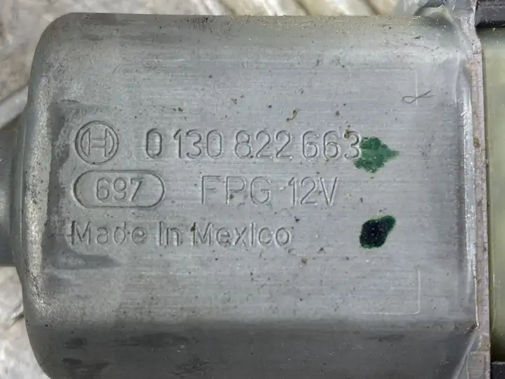 Jeep Compass (2017 - )  0130822663 Механизм подъема окон задней двери