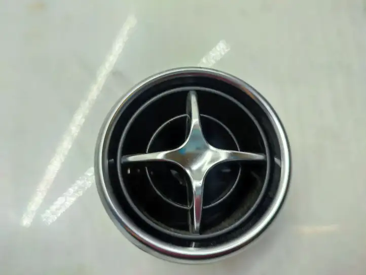 Mercedes-Benz GLK X204 (2008 - 2016) A2048307854 Боковой воздушный дефлектор — фото 1
