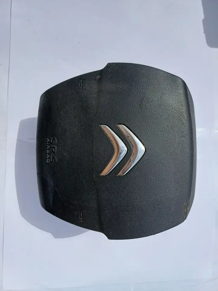 Citroen C4 (2011 - 2016) 96754515ZD Подушка безопасности руля — фото 1