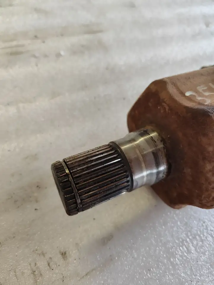 Volvo V60 (2013 - 2018)   Передняя полуось