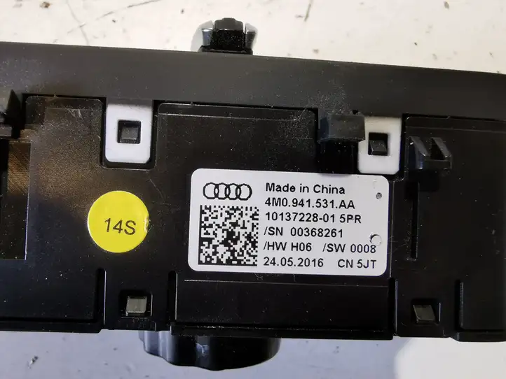 Audi Q7 4M (2015 - ) 4M0941531AA Включатель фонарей — фото 4