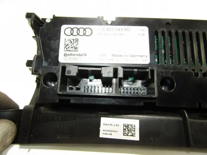 Audi Q5 SQ5 (2008 - 2012) Блок управления климат-контролем — фото 4