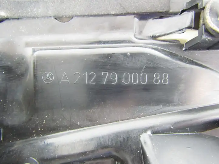 Mercedes-Benz E W212 (2009 - 2016) Комплект обшивки крышки багажника — фото 6