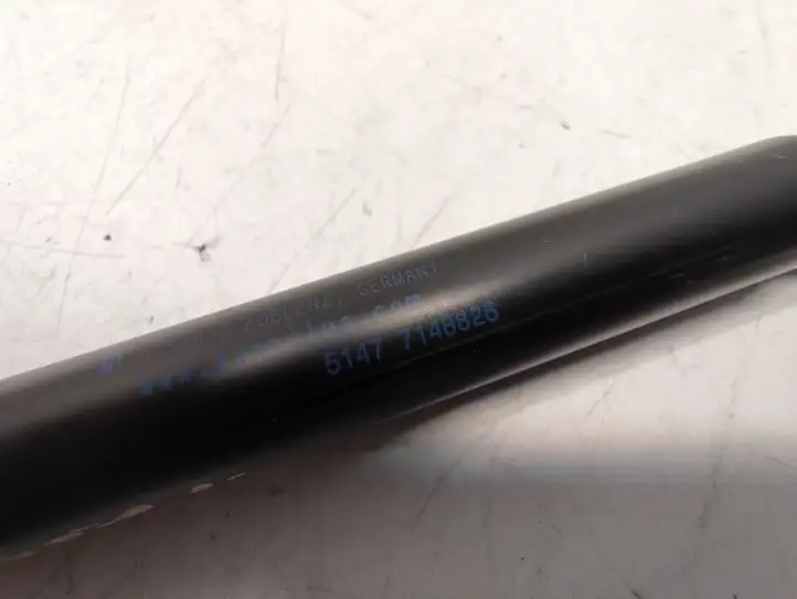 BMW 5 E60 E61 (2004 - 2010)  51477148826 Другая деталь салона