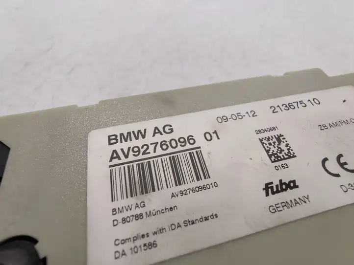 BMW 5 F10 F11 (2009 - 2016) 9276096 Усилитель антенны — фото 6