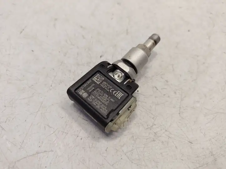 BMW X3 G01 (2018 - )  6887140 Датчик давления покрышек