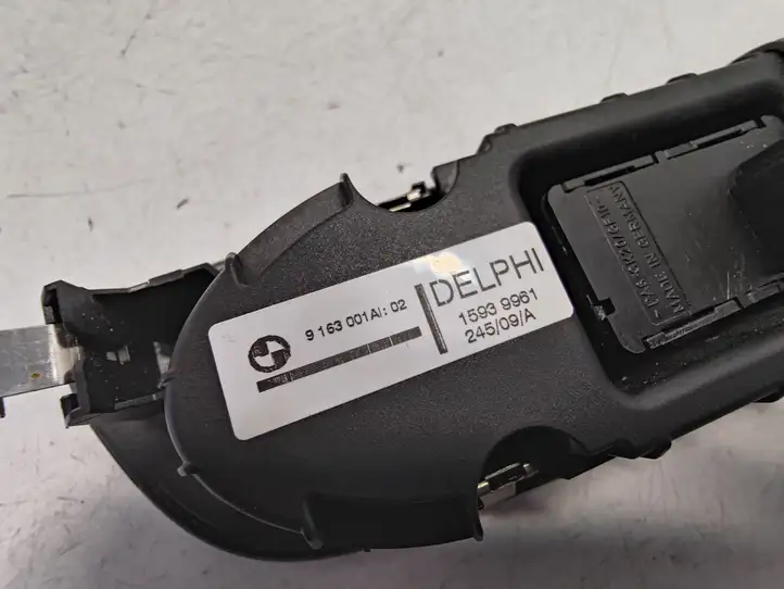 BMW 1 E82 E88 (2007 - 2014) 9163001 Кнопка стеклоподъемников — фото 2
