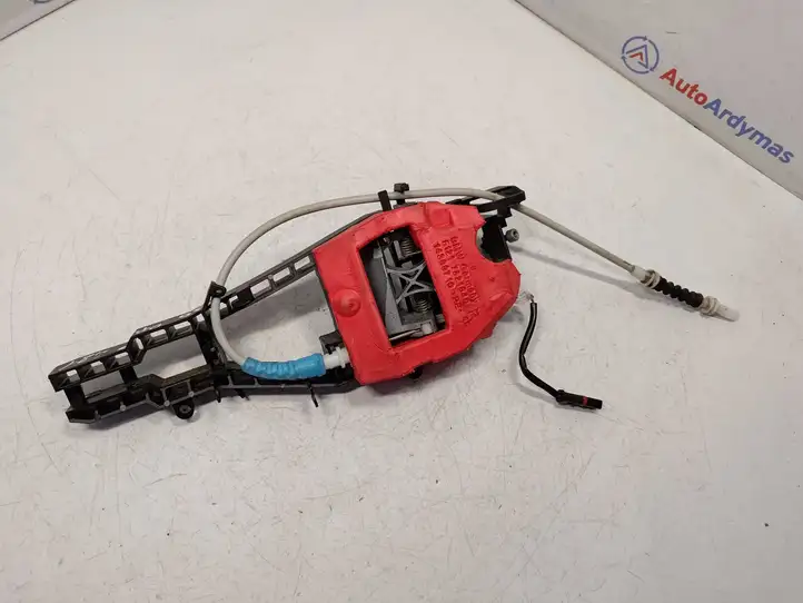 BMW 3 F30 F35 F31 (2012 - 2018) 51217242568 Крепление наружной ручки передней двери — фото 2