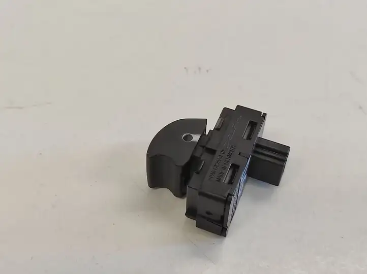 BMW X3 E83 (2003 - 2010) 159798051324B Кнопка стеклоподъемников — фото 2