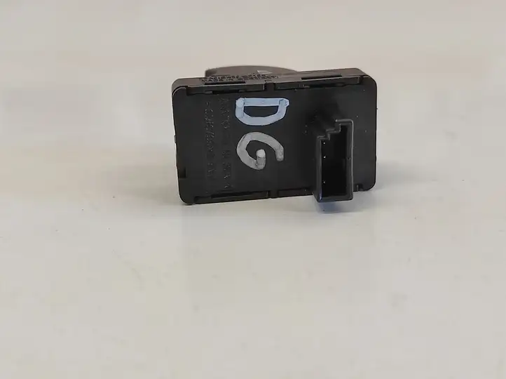 BMW X3 E83 (2003 - 2010) 159798051324B Кнопка стеклоподъемников — фото 3