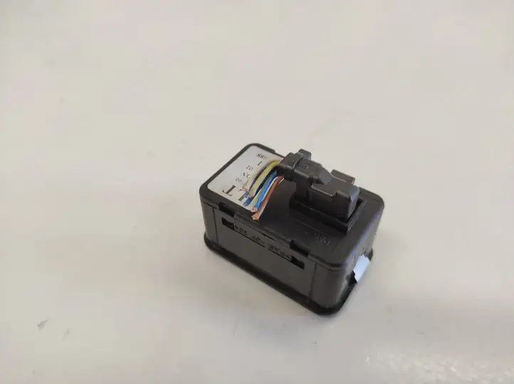 Opel Zafira B (2003 - 2006) 13363201 Блок кнопок стеклоподъемников — фото 4