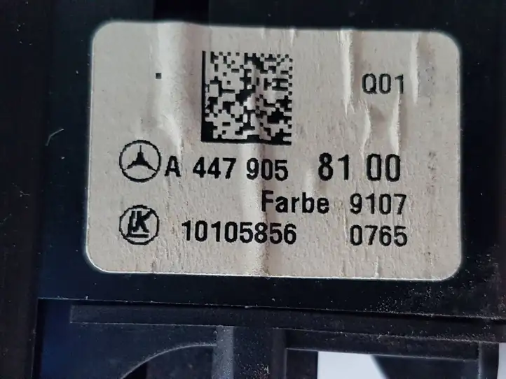 Mercedes-Benz Vito W447 (2014 - ) A4479058100 Включатель фонарей — фото 4