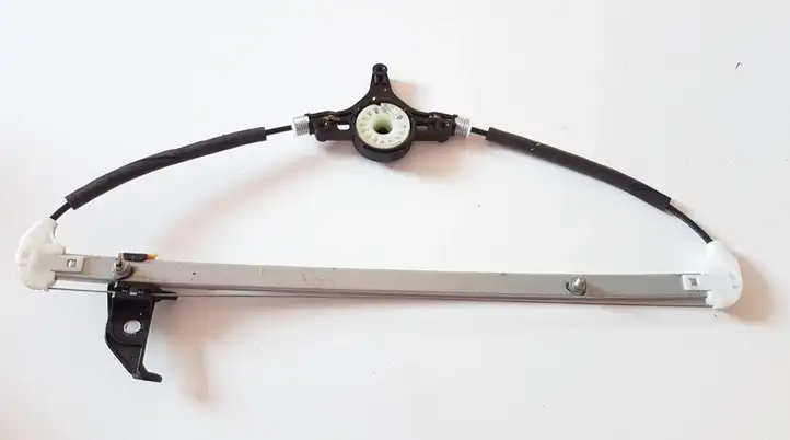 Mazda CX-5 (2012 - 2015)  PBTG30  Механизм для электрического подъема окон задней двери (без двигателя)