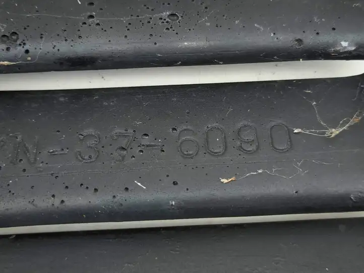 Nissan 350Z (2001 - 2009) 3226090 Облицовка заднего бокового стекла — фото 9