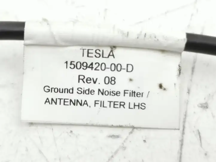Tesla Model 3 (2017 - 2023) 150942100C Фильтр антенны — фото 6
