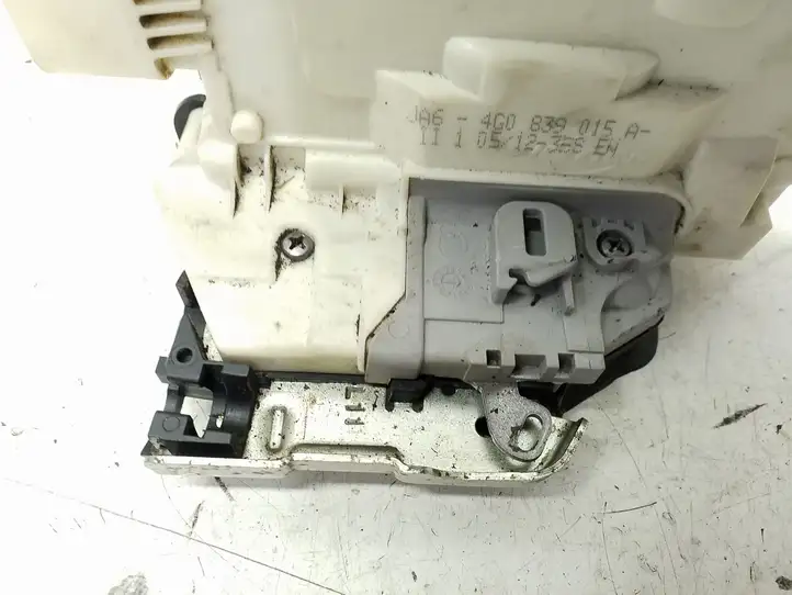 Audi A6 (2011 - 2014)  4G0839015A Замок задней двери