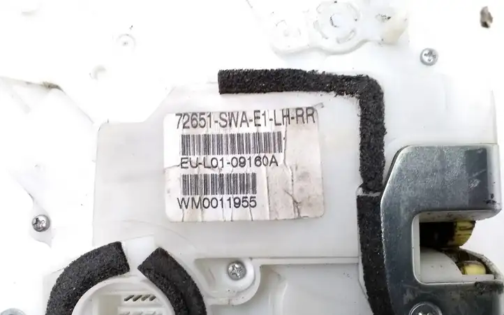 Honda CR-V (2009 - 2012) 72651SWAE1H Замок задней двери — фото 5