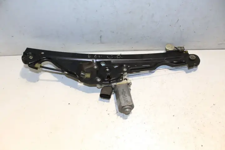 BMW 5 E60 E61 (2004 - 2010)  6922320 Передний комплект электрического механизма для подъема окна