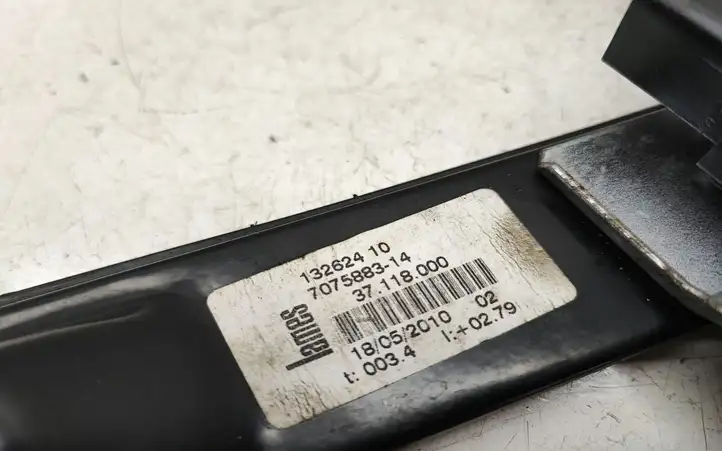 BMW 3 E90 E91 (2005 - 2012)  9030221 Передний комплект электрического механизма для подъема окна