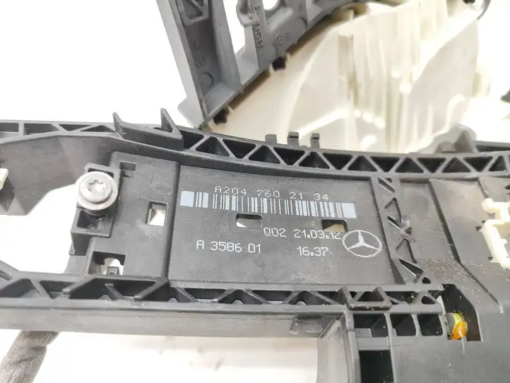 Mercedes-Benz B-class W246 (2011 - 2014) A2047602134 Замок задней двери — фото 3