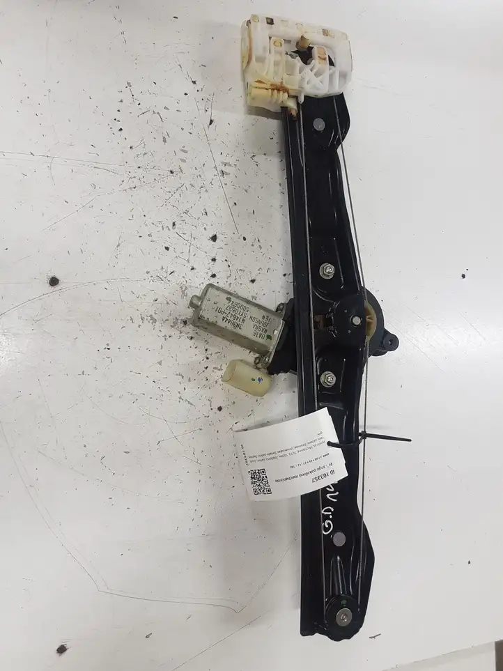 BMW 3 F30 F35 F31 (2012 - 2018)  7351050 Передний комплект электрического механизма для подъема окна