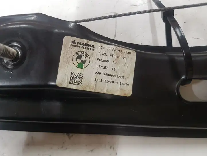 BMW 3 F30 F35 F31 (2012 - 2018)  7351050 Передний комплект электрического механизма для подъема окна