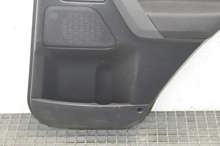 Land Rover Freelander 2 - LR2 (2006 - 2010) Обшивка задней двери — фото 5