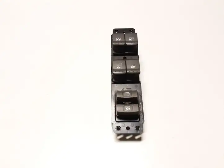SsangYong Kyron (2005 - 2007) 202005530 Блок кнопок стеклоподъемников — фото 3