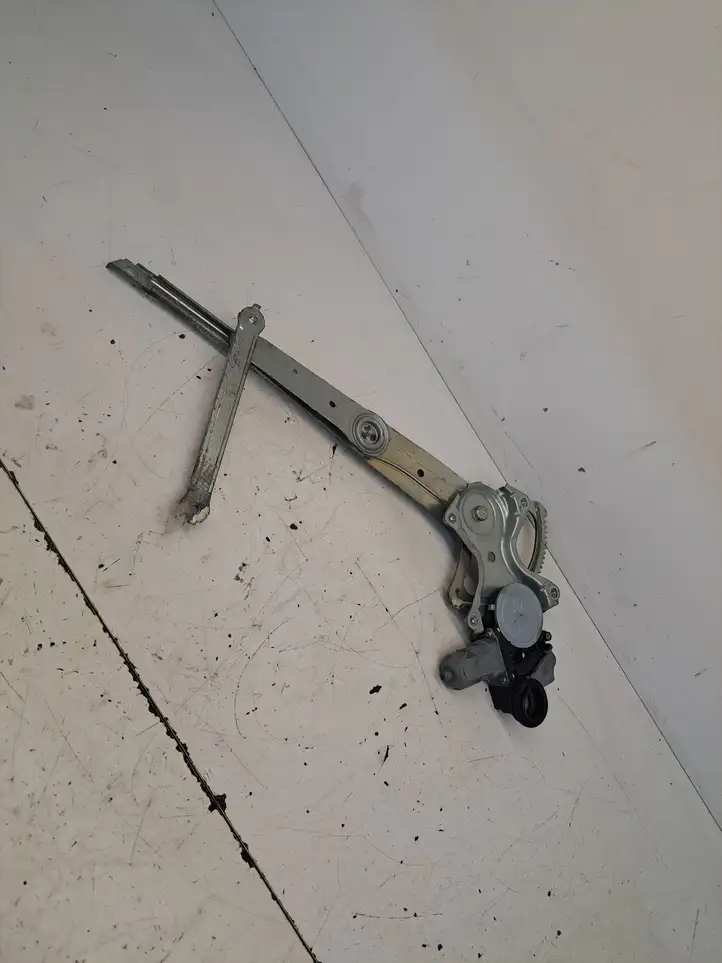 Lexus RX 450h (2008 - 2012)  8571048080 Передний комплект электрического механизма для подъема окна