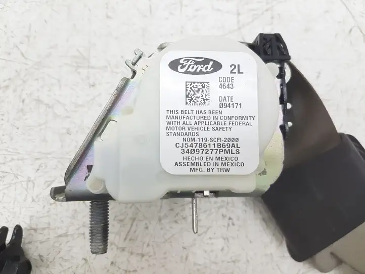 Ford Escape III (2013 - 2019) CJ5478611B69 Задний ремень безопасности — фото 3