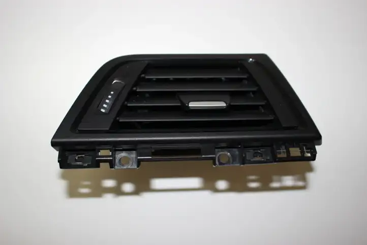 BMW 3 F30 F35 F31 (2012 - 2018) 9218550 Боковой воздушный дефлектор — фото 4