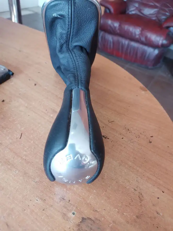 Land Rover Range Rover Sport (2009 - 2013)   Отделка рычага переключения передач (кожа, головка)