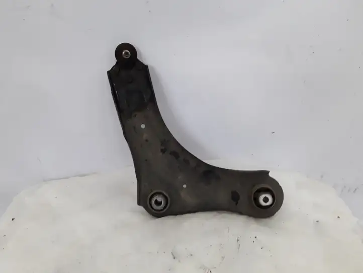 Renault Megane III (2009 - 2016)  545008682R Вилы