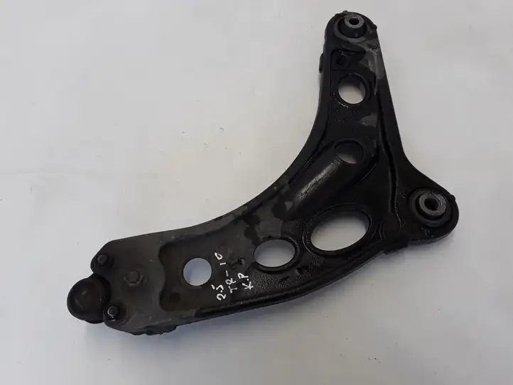 Renault Trafic II (X83) (2002 - 2014)  8200395007 Вилы