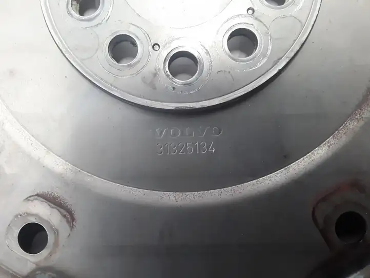 Volvo XC60 (2013 - 2017)   Маховик