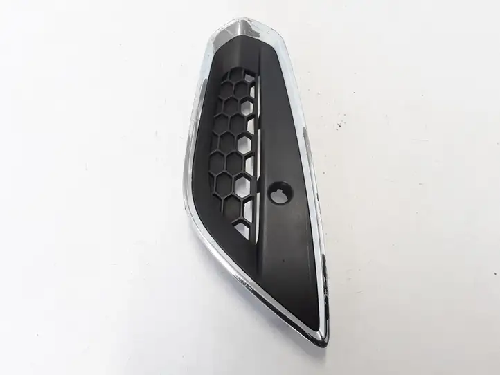 Volvo S60 (2004 - 2010) 31294135 Нижняя решетка переднего бампера — фото 1