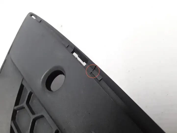 Volvo S60 (2010 - 2013)  31294136 Декоративная решётка противотуманной фары