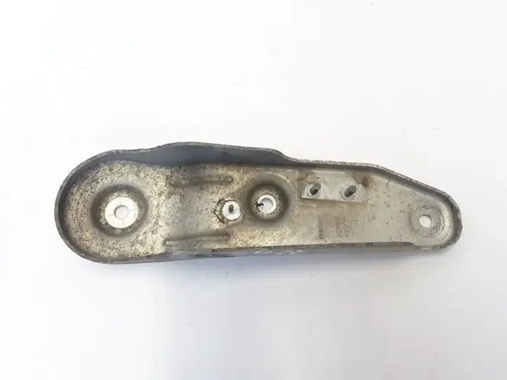 BMW 5 F10 F11 (2009 - 2016)  33326776149 Другая часть задней подвески