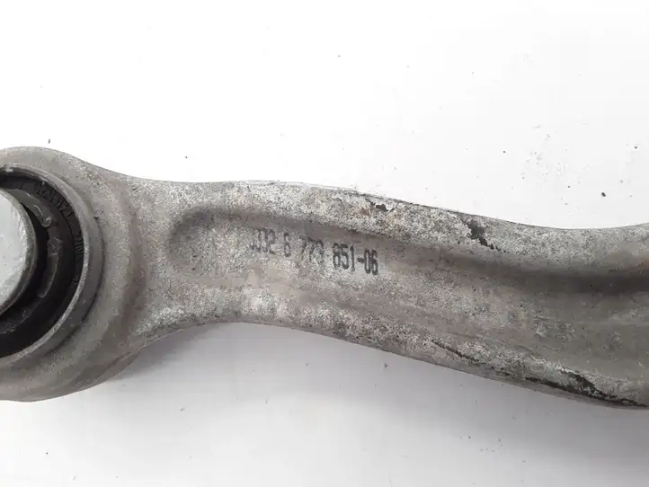 BMW 5 F10 F11 (2009 - 2016)  33326779851 Рычаг