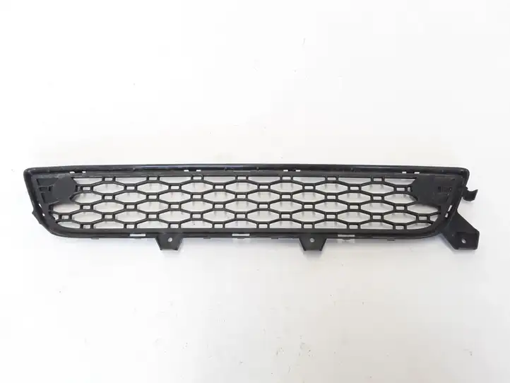 Volvo XC60 (2008 - 2013) 30763423 Нижняя решетка переднего бампера — фото 1