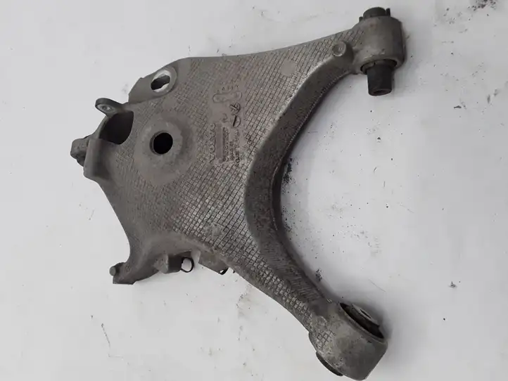 Volvo S90 (2016 - 2020)  31387209 Вилы