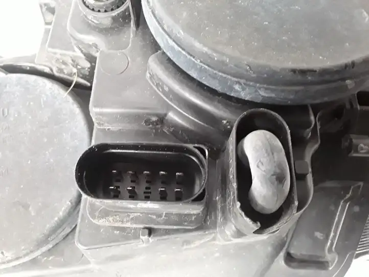 Ford Transit (2013 - 2017) 01035499900010 Передняя фара — фото 8