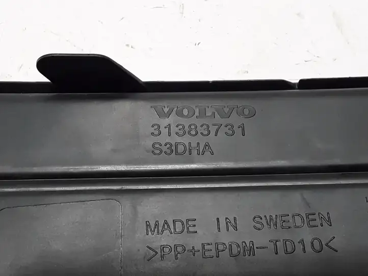 Volvo XC90 (2014 - 2019) 31383731 Нижняя решетка переднего бампера — фото 2