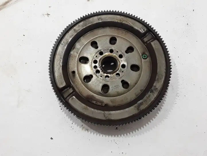 Renault Koleos I (2008 - 2016)  8200705973 Маховик (плавающий/д)