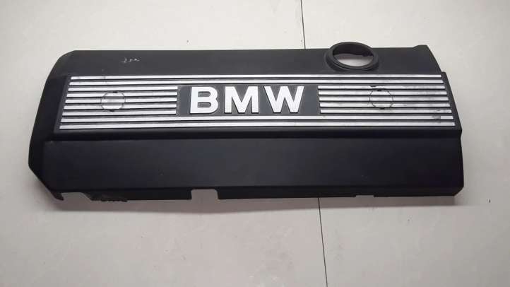 1112710781 BMW 5 E39 Variklio dangtis (apdaila)