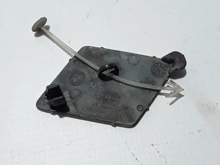 BMW 5 F10 F11 (2009 - 2016)  7200717 Крышка петли вытягивания