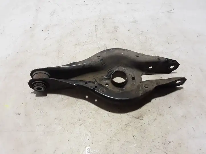 BMW 3 F30 F35 F31 (2012 - 2018)  6867540 Вилы