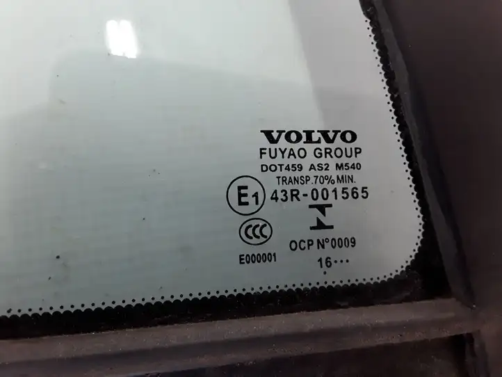 Volvo V60 (2013 - 2018) 31385451 Форточка двери — фото 2