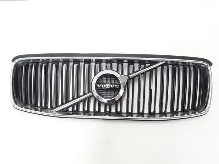Volvo XC90 (2014 - 2019) 31425020 Передняя решетка — фото 4